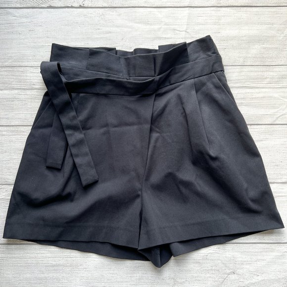 Zara HIGH-WAISTED SHORTS with belt, Size S - Picture 5 of 6
